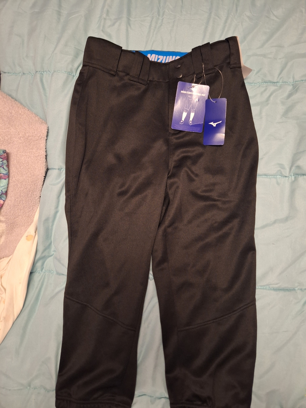 New with Tags Mizuno Black Women's Curvy Fit Softball Pants. Size M.